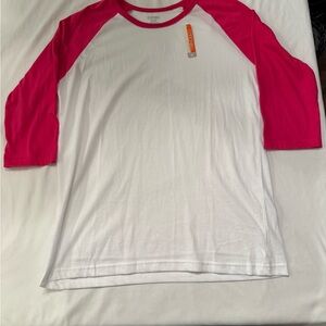 New tags on cotton Belle Women's Pink and White Raglan Sleeve Top